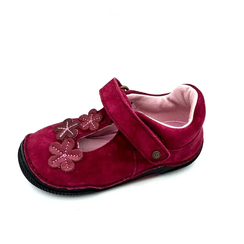 Girls Stride Rite Shoes, Size 7.5 Wide